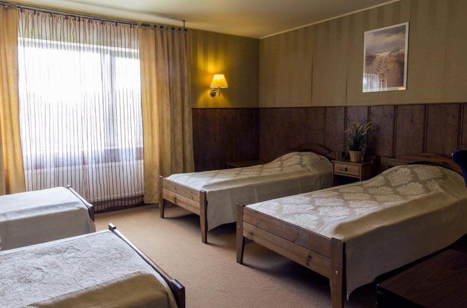 Vahe Guest House Poltsamaa Esterno foto